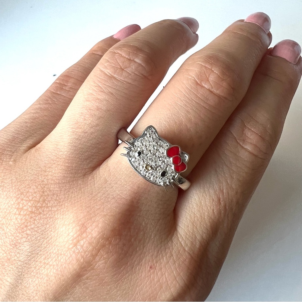 New) Hello Kitty Diamond Ring